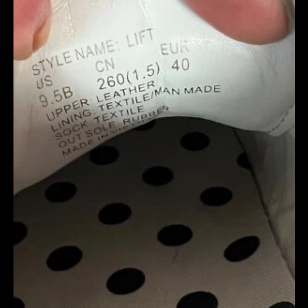 Kate Spade White Leather Sneakers with Polka Dot Ribbon Shoe Size 9.5 - Picture 6 of 6